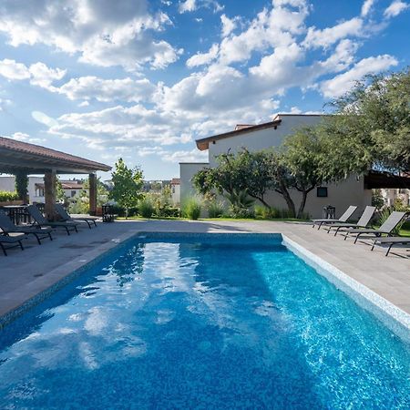 Holt Nueva Escondida 3Br - Pool, Parking & Patios Villa Сан Мигел де Аленде Екстериор снимка
