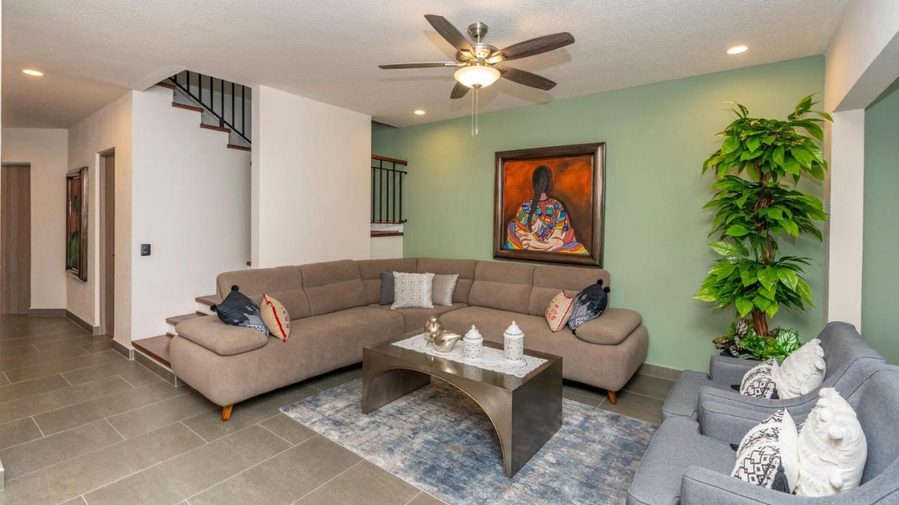 Holt Nueva Escondida 3Br - Pool, Parking & Patios Villa Сан Мигел де Аленде Екстериор снимка